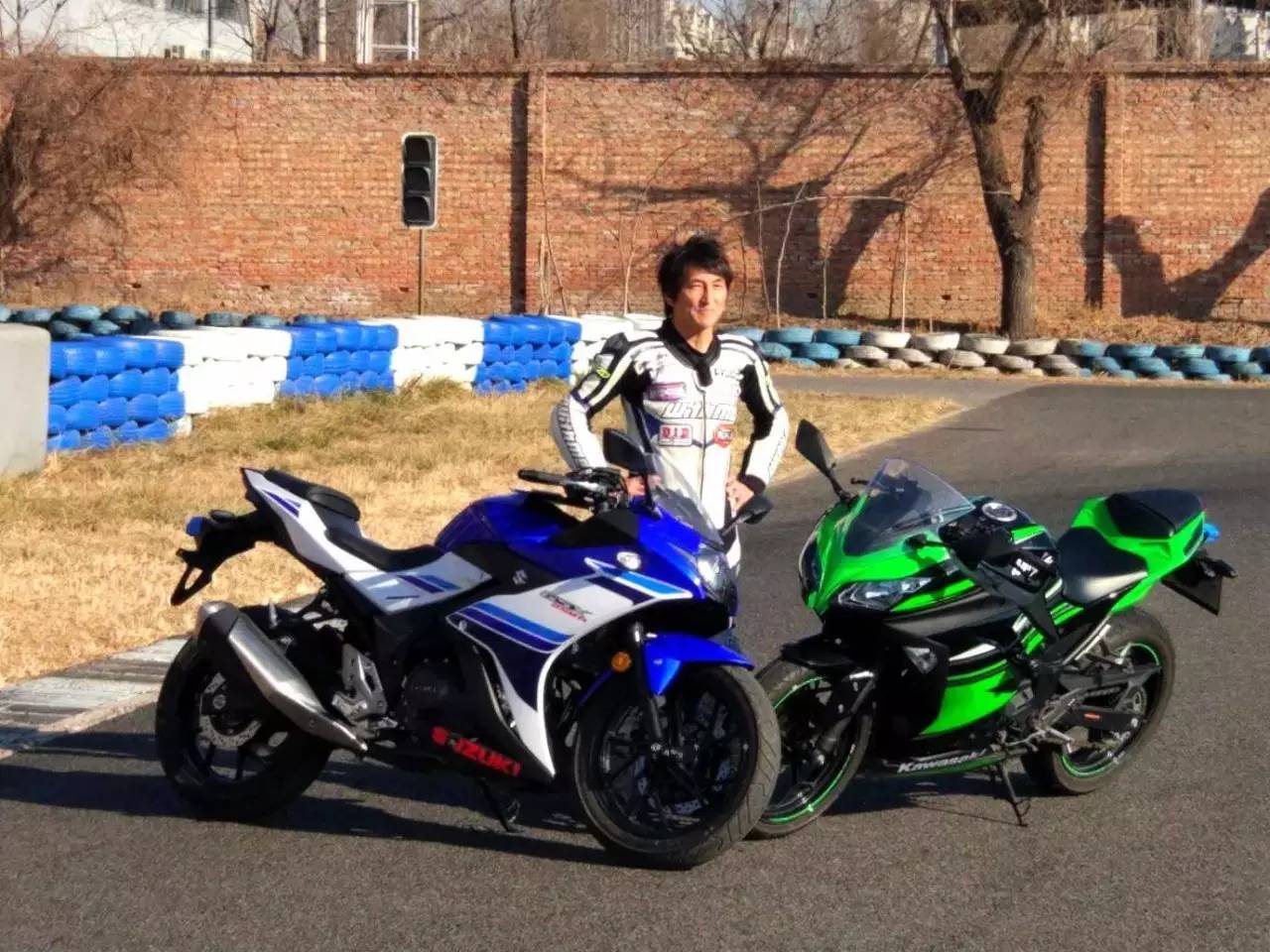 看日本专业试车手如何评价GSX250R和Ninja250!-车神榜