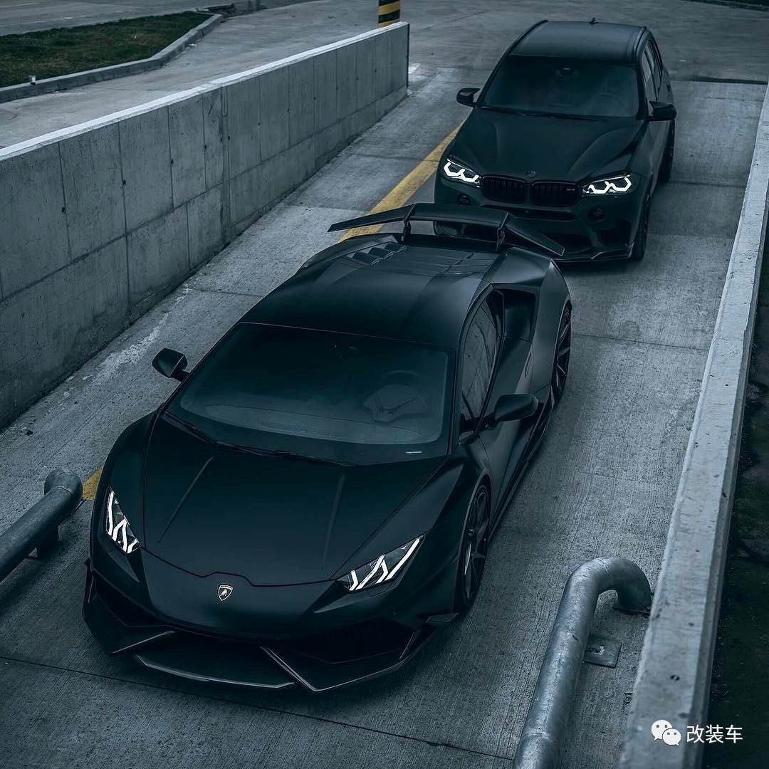 400多万的兰博基尼不够玩,非要把宝马x5m也改装成地狱