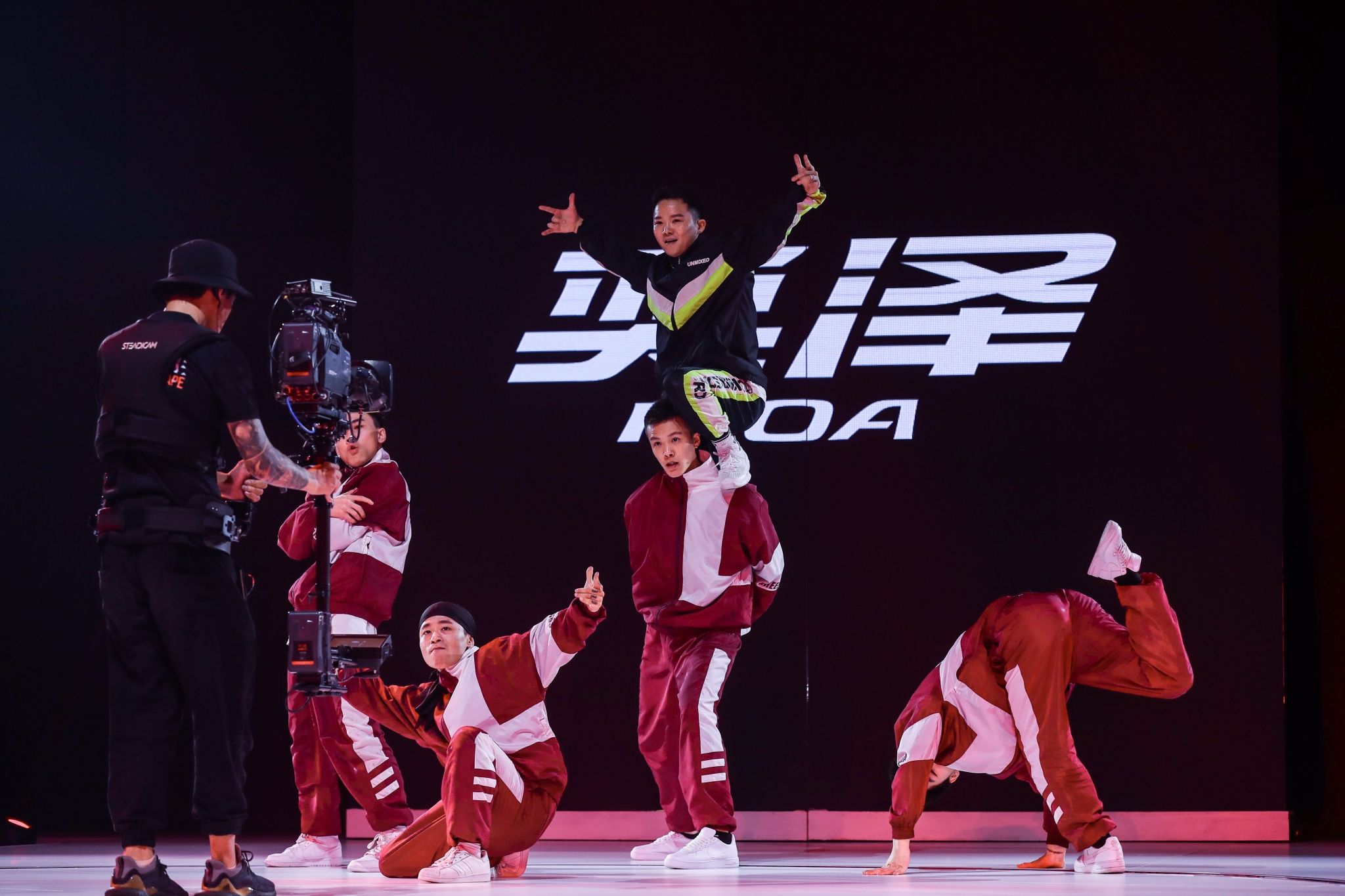 奕泽舞挑战赛收官 抖音平台掀奕舞狂潮