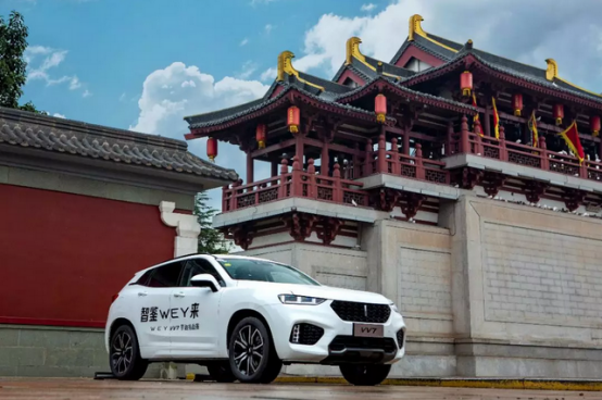 这台空间大、舒适性超乎想象的豪华SUV，燃油经济性还如此优秀-201809273498.png