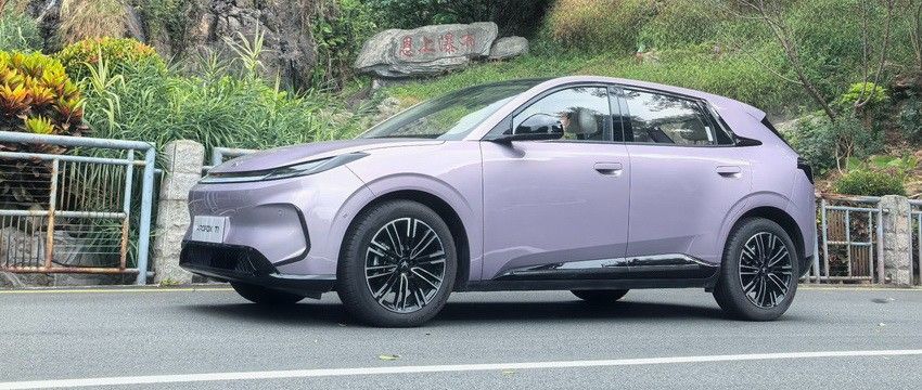 极狐T1试驾报告：重新定义A0级纯电价值标杆