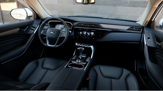 18【領(lǐng)界競(jìng)品資訊稿】十萬(wàn)級(jí)緊湊型SUV 福特領(lǐng)界和現(xiàn)代ix35哪款更值？856.png